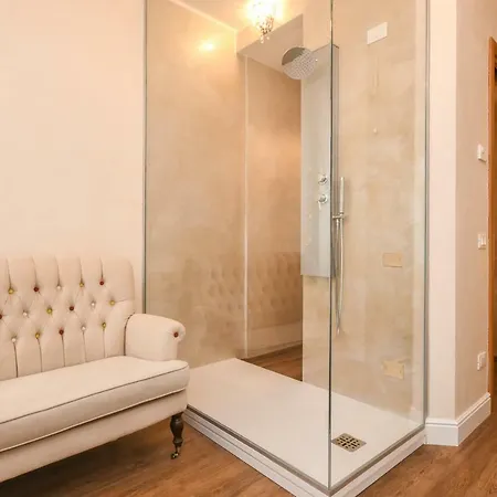 Penzion Luxury Sirmione