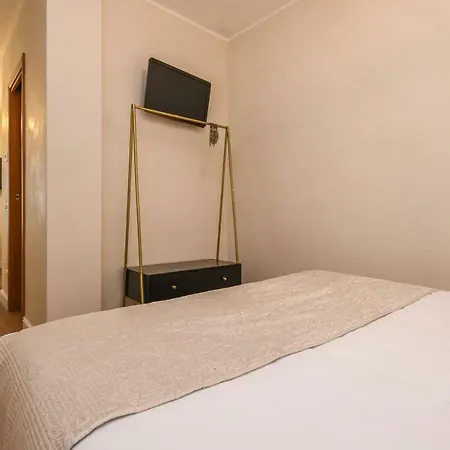 Luxury Affittacamere 4*