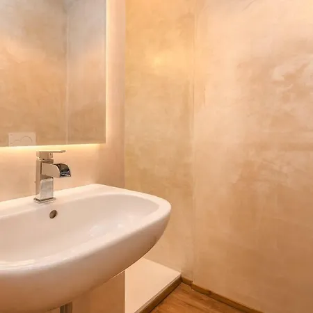 Gasthuis Luxury Sirmione